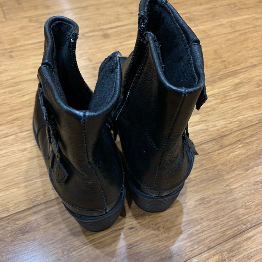 Born Concepts black booties size 9/40.5 - Picture 4 of 5